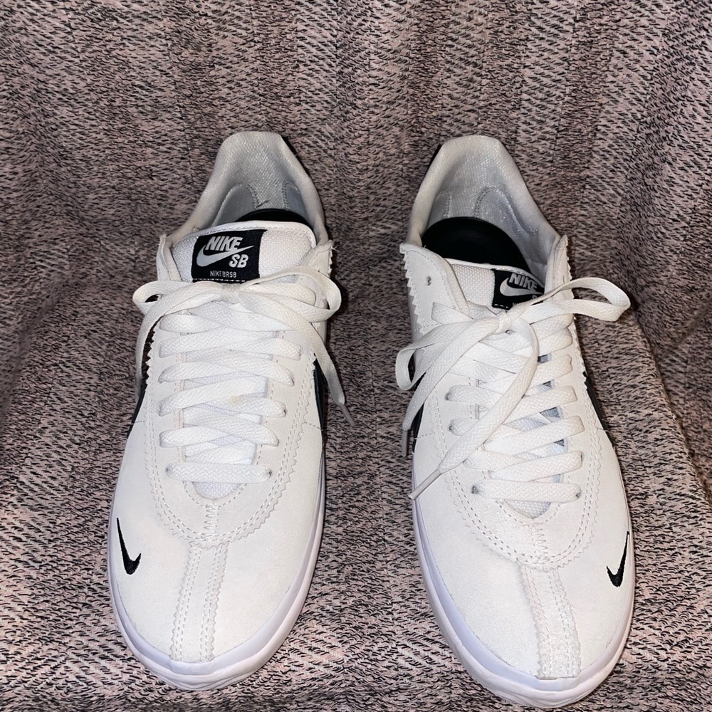 Nike SB BRSB White Sneakers